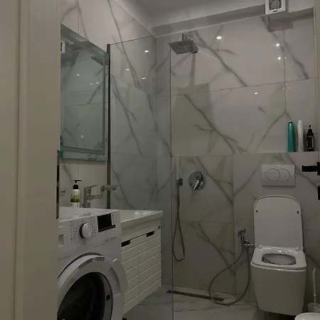 Ks Luxury Appartamento Sarandë